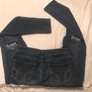 Hollister Jeginnings